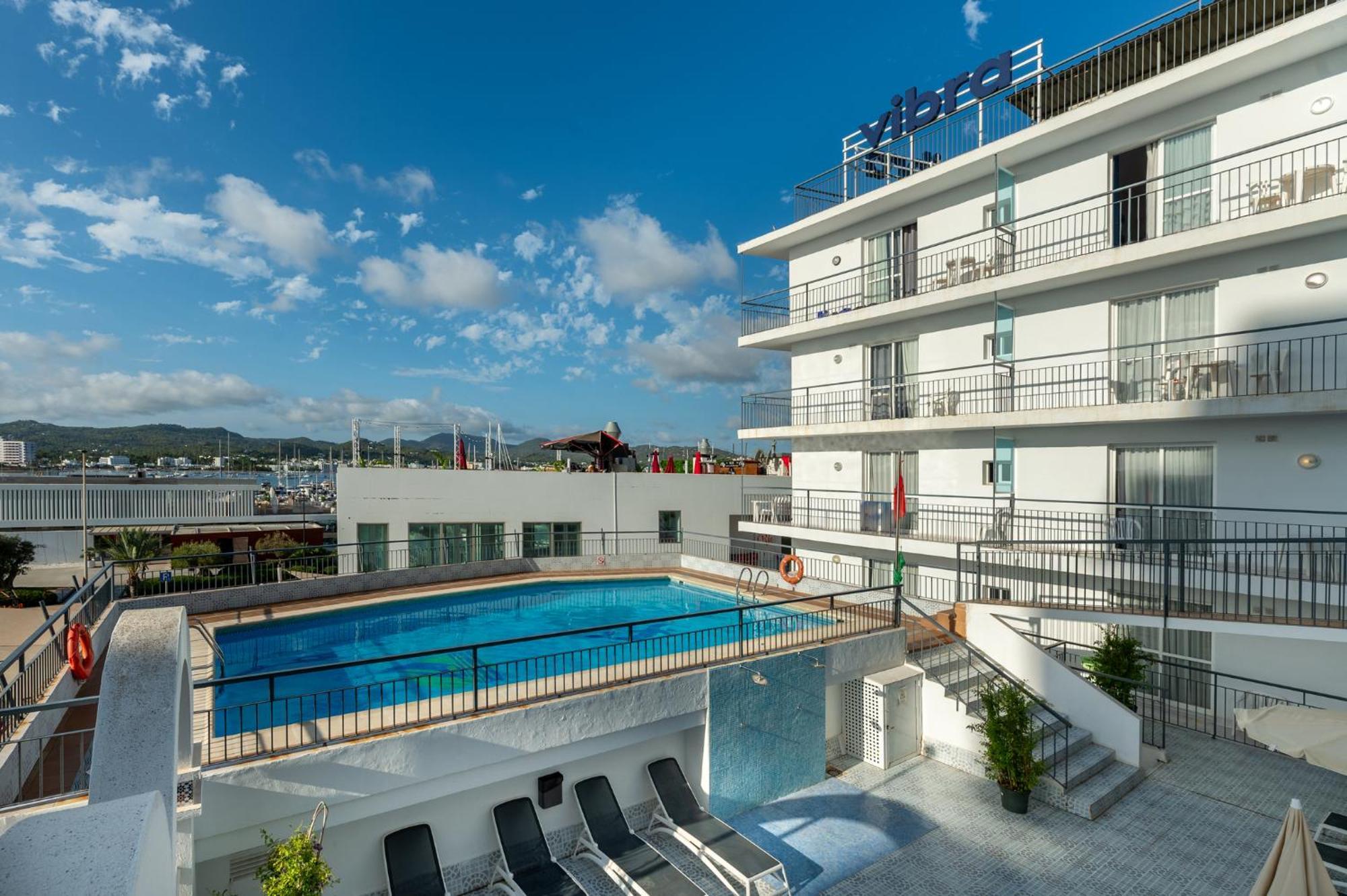 Apartahotel del Mar San Antonio Abad Exterior foto